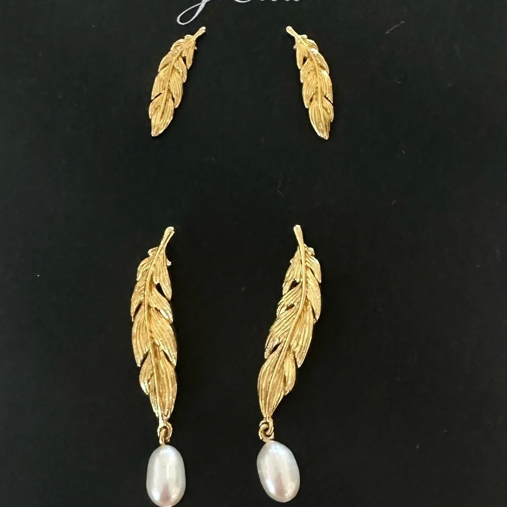 J. Crew Classic Preppy Gold Feather Earrings with Pearl Accent - Picture 5 of 5